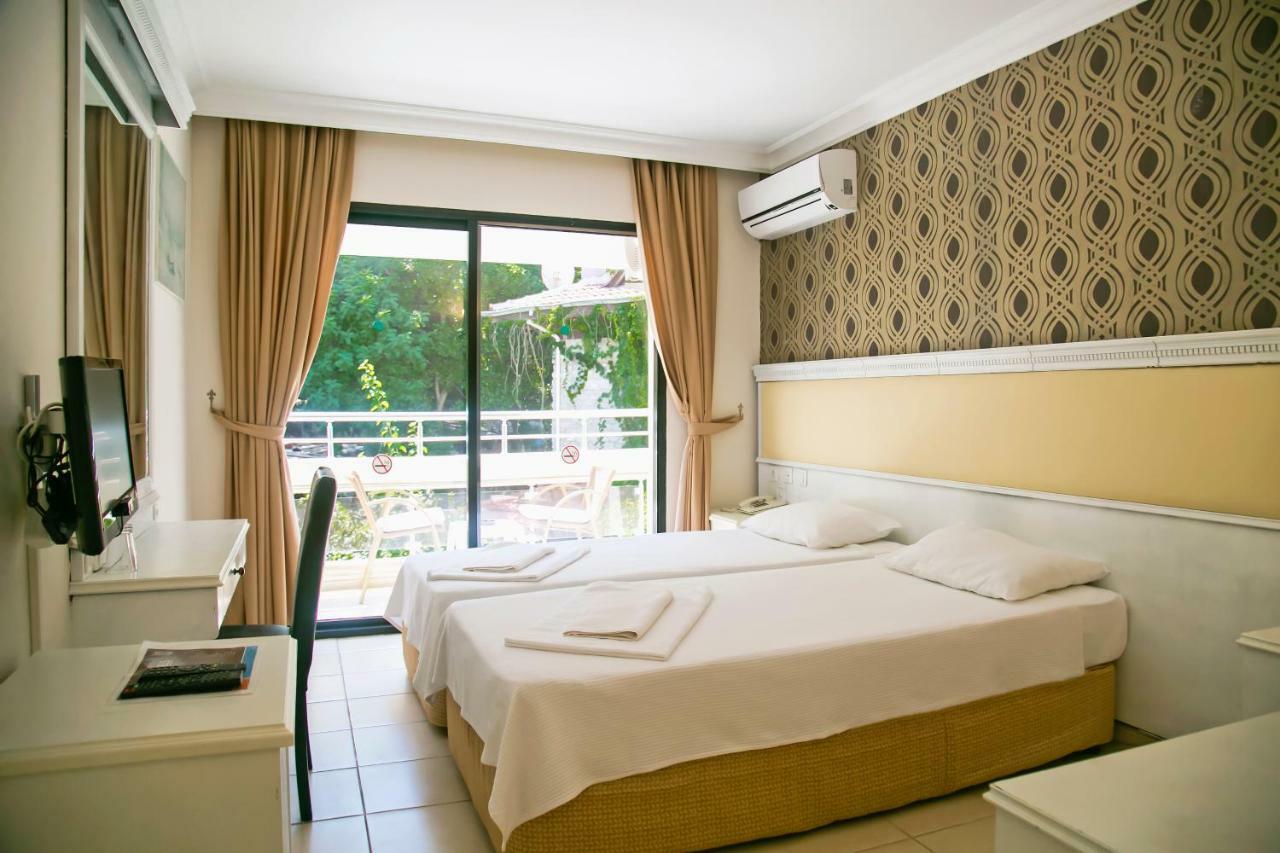 Hotel Chateau De Ville Μαρμαρίς Εξωτερικό φωτογραφία
