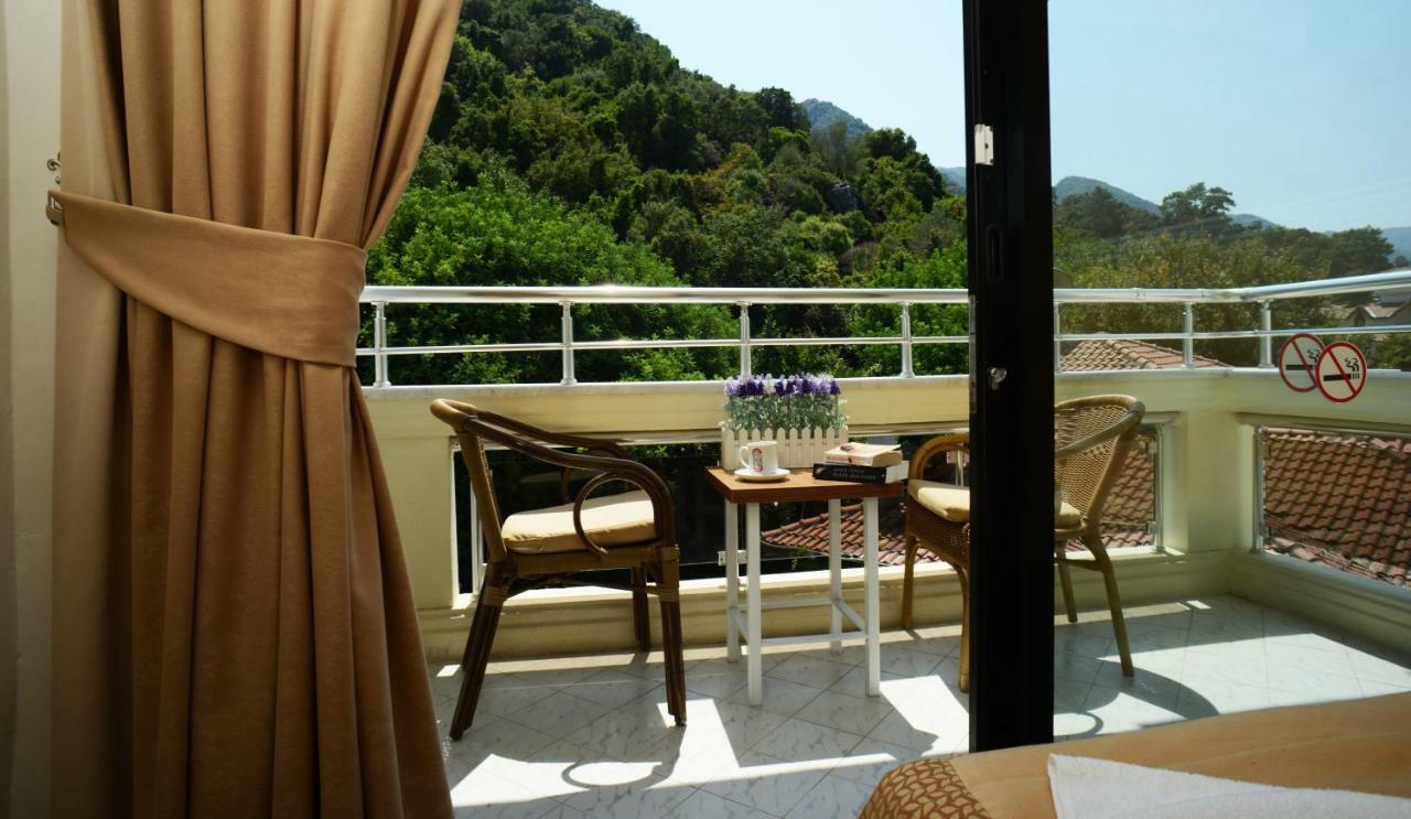 Hotel Chateau De Ville Μαρμαρίς Εξωτερικό φωτογραφία