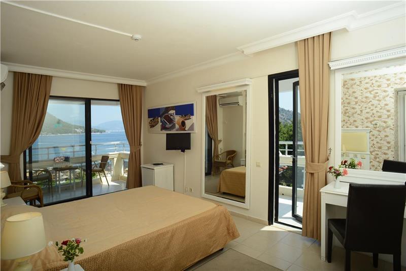 Hotel Chateau De Ville Μαρμαρίς Εξωτερικό φωτογραφία